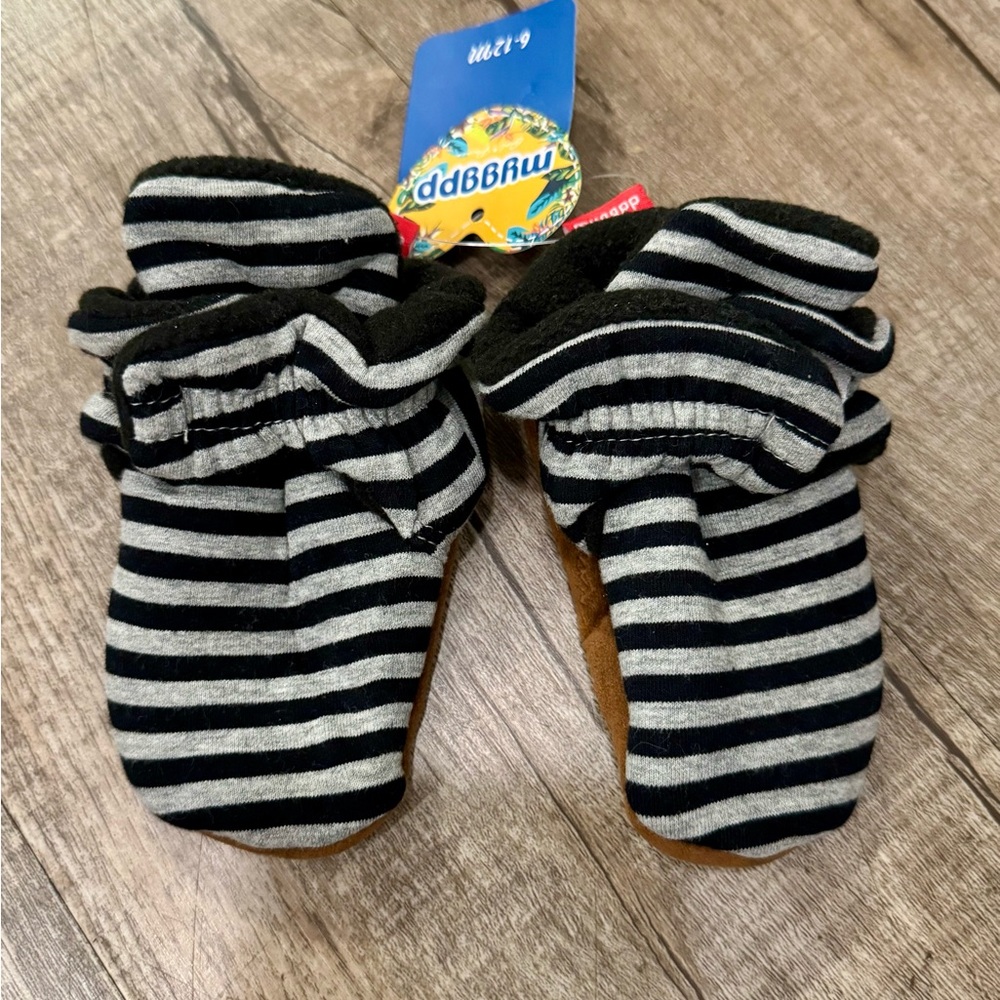 Organic Cotton Baby Booties 6–12 Months Black‎ & Gray Striped Unisex NWT